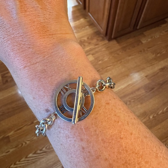 Tiffany & Co. Sterling Silver Atlas 8 Inch Toggle Bracelet - Picture 7 of 9